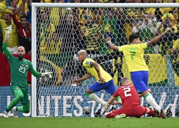 Richarlison pone brillo a la luchada victoria de Brasil ante Serbia