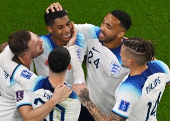 Inglaterra derrota a Gales y se medirá con Senegal en octavos del Mundial
