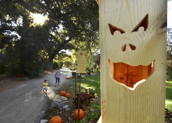 Dos canadienses arrestados por dar caramelos de cannabis en Halloween
