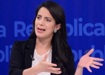 Critican a Claudia Ortiz por buscar la reelección