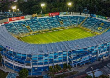 Néstor Castaneda, presidente de Edessa: «Los finalistas pagaron $6,000 cada uno y jugarán en el Cuscatlán»