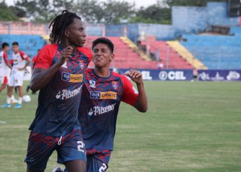 Santa Ana venció a Cabañas en el partido de ida de cuartos en la LNF