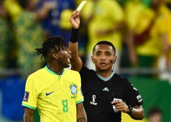Felipe Ramos Rizo, exárbitro FIFA: «La calificación para Barton es alta ahora, está por el 8.7»