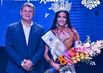 Representante del INU es la nueva reina de las fiestas de Usulután