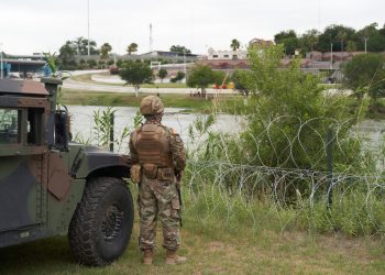 Texas despliega a la Guardia Nacional en la frontera