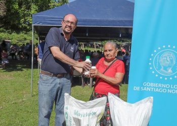Gobierno de El Salvador apoya a ganaderos de Santiago Nonualco, La Paz
