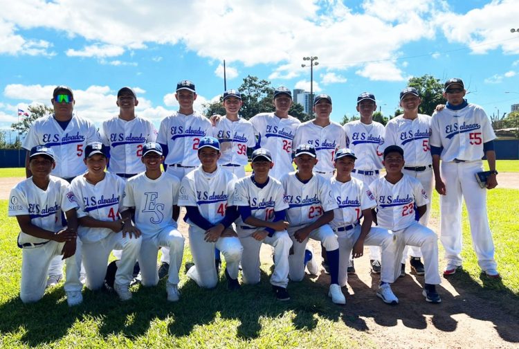 La Preselección Juvenil 13-14 años interviene en un torneo internacional en Guatemala. Este domingo va por el título ante Dominicana. Foto/FEDEBÉIS