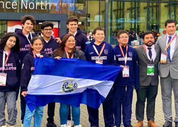 Salvadoreñas triunfan en la Olimpiada Mundial de Robótica en Alemania