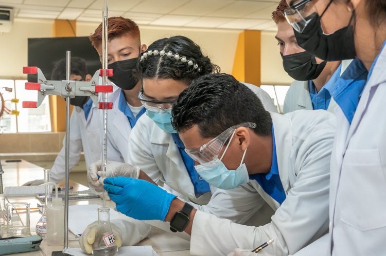 La categorización de la ENA como institución de educación superior se da luego de 40 años de su constitución. /Foto: Diario El Salvador.