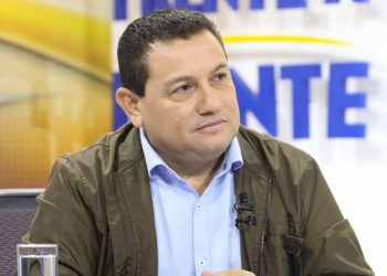 «Reducir hasta $3,000 las pensiones VIP significa un ahorro de $6.5 millones que irá al fondo previsional»: ministro de Trabajo