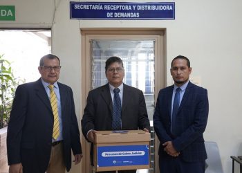 Alcaldía espera recuperar $100,000 en mora tributaria en Santa Ana