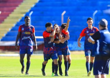 Santa Ana desconoció a San Salvador en la final de ida de la Liga Nacional