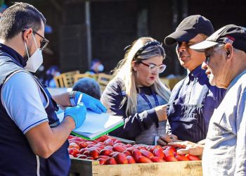 Defensoría del Consumidor continúa verificando precios de productos como medida ante la inflación mundial