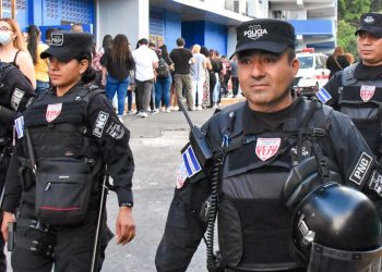 Gobierno despliega dispositivo de seguridad para asistentes al concierto de Ricardo Arjona en El Salvador