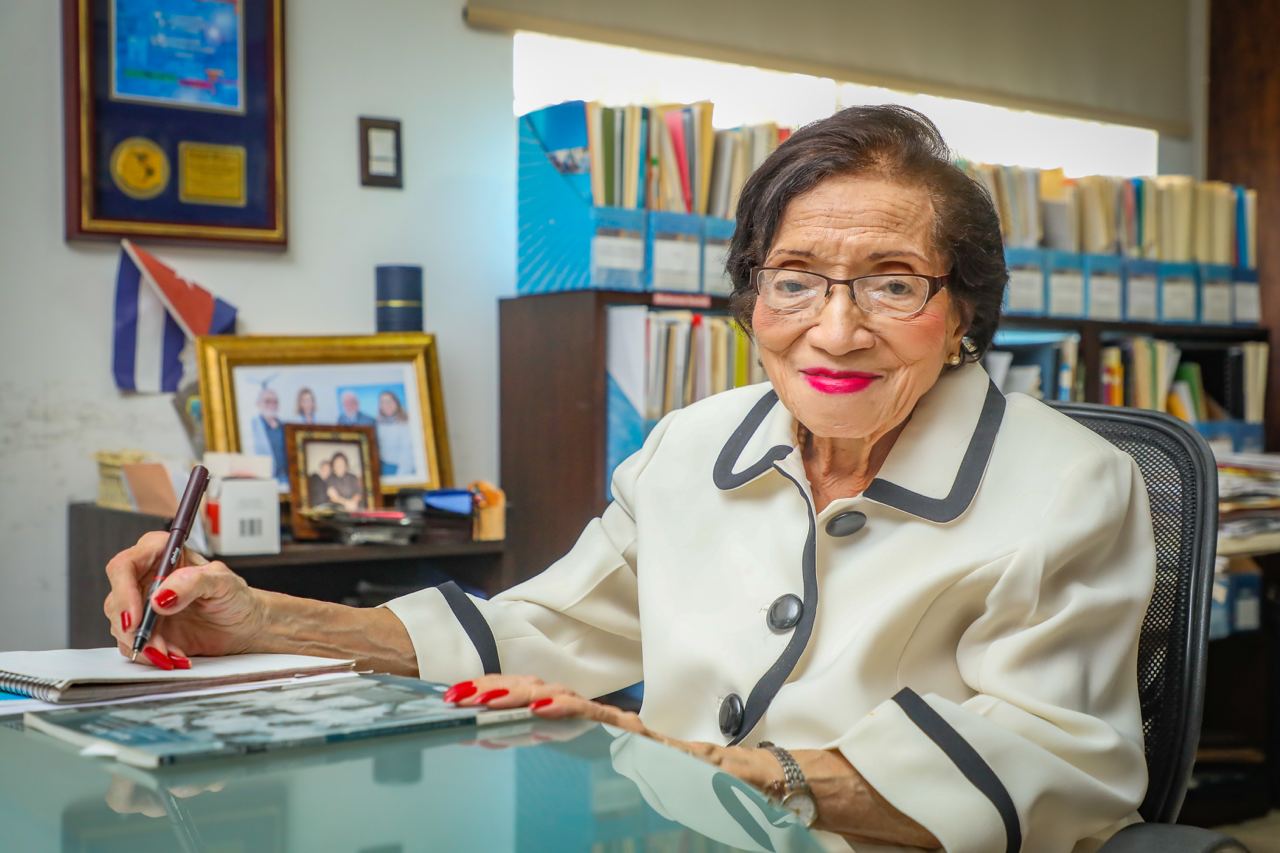 Doctora María Isabel Rodríguez Celebra Un Siglo De Vida Diario El Salvador 8756