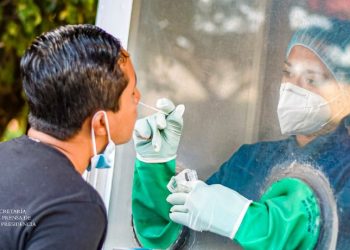Realizan tamizaje para detección de casos de COVID-19 en Ahuachapán