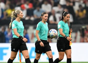 Frappart, Back y Díaz ponen fin a casi un siglo sin juezas en un Mundial