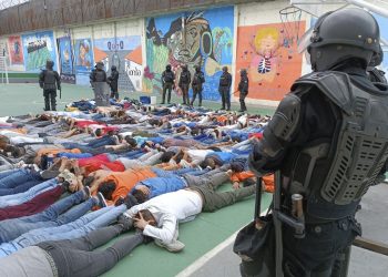 Matan en atentado a director de cárcel de Ecuador escenario de reciente masacre