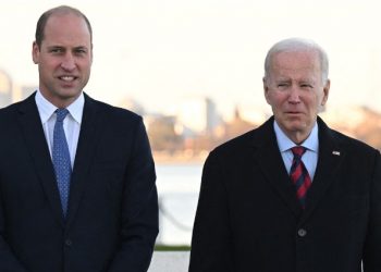 Biden y el príncipe Guillermo sostuvieron un breve encuentro en Boston