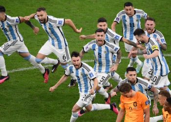 Argentina hunde a Países Bajos por penales y jugará semifinales de Qatar 2022 contra Croacia