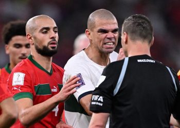 «Es inadmisible que un árbitro argentino nos pitara hoy»: Pepe se queja del arbitraje de Portugal vs Marruecos