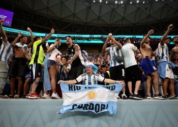 Hinchas argentinos cotizan las entradas de la final de Qatar entre los $4,000 y $14,000