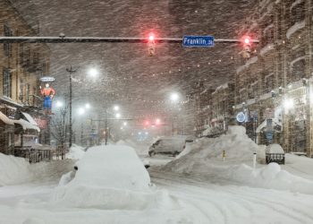 La «tormenta de nieve del siglo» deja casi 50 muertos en EE. UU.