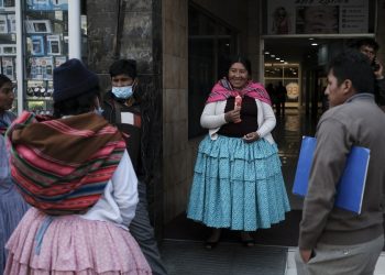 Bolivia declara alerta sanitaria para reforzar vigilancia y evitar ingreso de influenza aviar