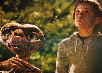 El muñeco original de E.T. se subastó por $2,6 millones en EE. UU.