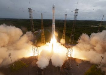 Fracaso del primer vuelo comercial del cohete europeo Vega-C