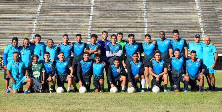Los mitológicos se alistan para encarar el próximo torneo. Fotos: Dragón.