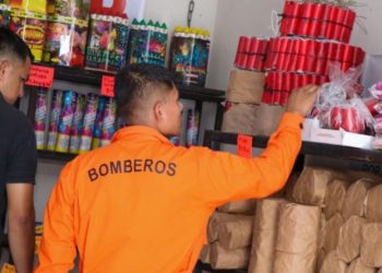 Policía y Bomberos intensifican inspecciones en ventas de pólvora