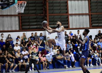 Santa Tecla y Águila toman la delantera en semifinales del Torneo Clausura de la LMB