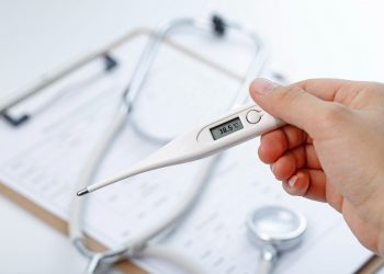 Reducen casos de fiebre tifoidea en El Salvador gracias a estrategias sanitarias