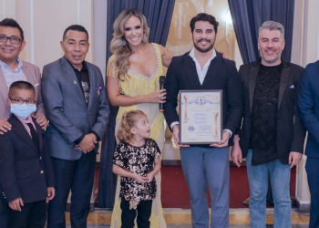 La moda y las acciones benéficas se fusionaron en la pasarela