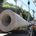 Remueven postes del tendido eléctrico por ampliación de carretera en el paso a desnivel Utila