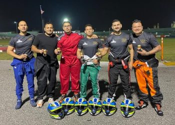 Pilotos de karting con buena actuación en Estados Unidos