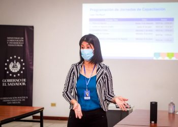 Capacitan a 200 emprendedores en San Miguel