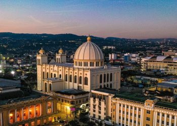 Centros turísticos y culturales contarán con amplia oferta de actividades para temporada navideña en El Salvador