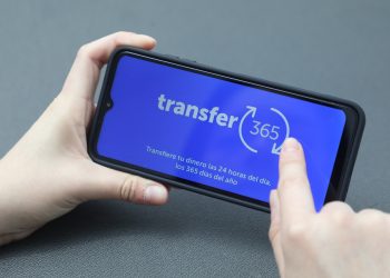 Los salvadoreños han movilizado más de $12,800 millones con Transfer365