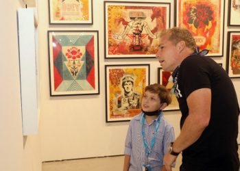 Pequeño Picasso: Andrés Valencia, el niño de 11 años que vende pinturas por miles de dólares