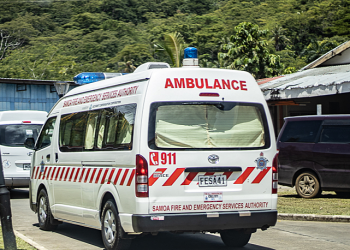 Autobús turístico cae por barranco dejando siete muertos en Indonesia