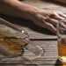 Al menos 37 muertos en India por intoxicación con alcohol adulterado