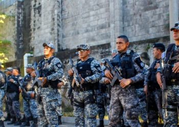 Movilización de 10,000 policías y soldados no tiene precedentes