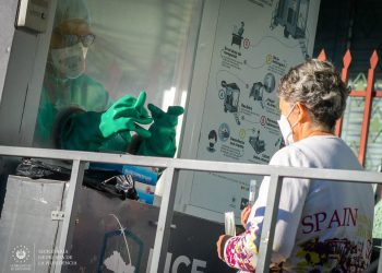 Ministerio de Salud realiza pruebas para la detección de COVID 19 en Mejicanos