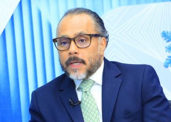 Ejecutivo y Legislativo saldarán deuda histórica con nuevo sistema integral de pensiones