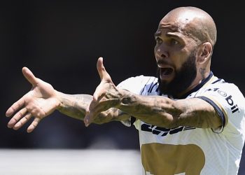 Pumas de México rescinden contrato de Dani Alves tras ser detenido por presunta agresión sexual