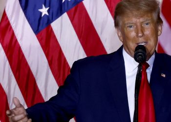 Trump aventajaría a Biden en elecciones presidenciales de 2024, según una encuesta universitaria