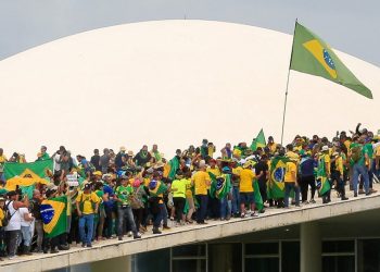 El mundo condena el asalto de seguidores de Bolsonaro y apoya a Lula