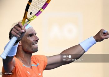 Sufrimiento para Rafael Nadal y Swiatek en primera ronda de Australia